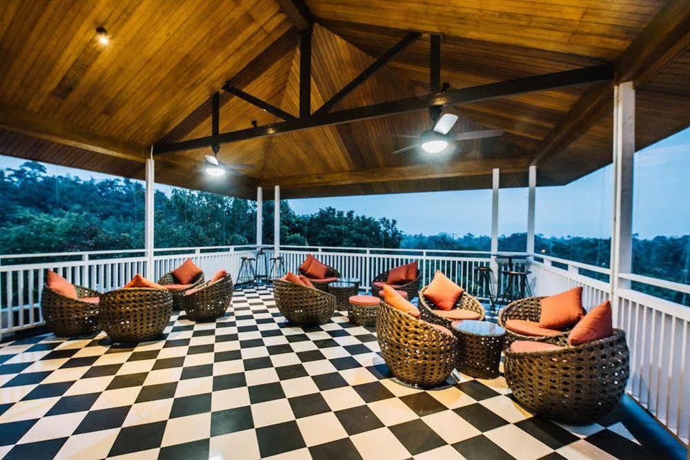 Bed and Breakfast Botanica Mansion Balik Pulau Exterior foto